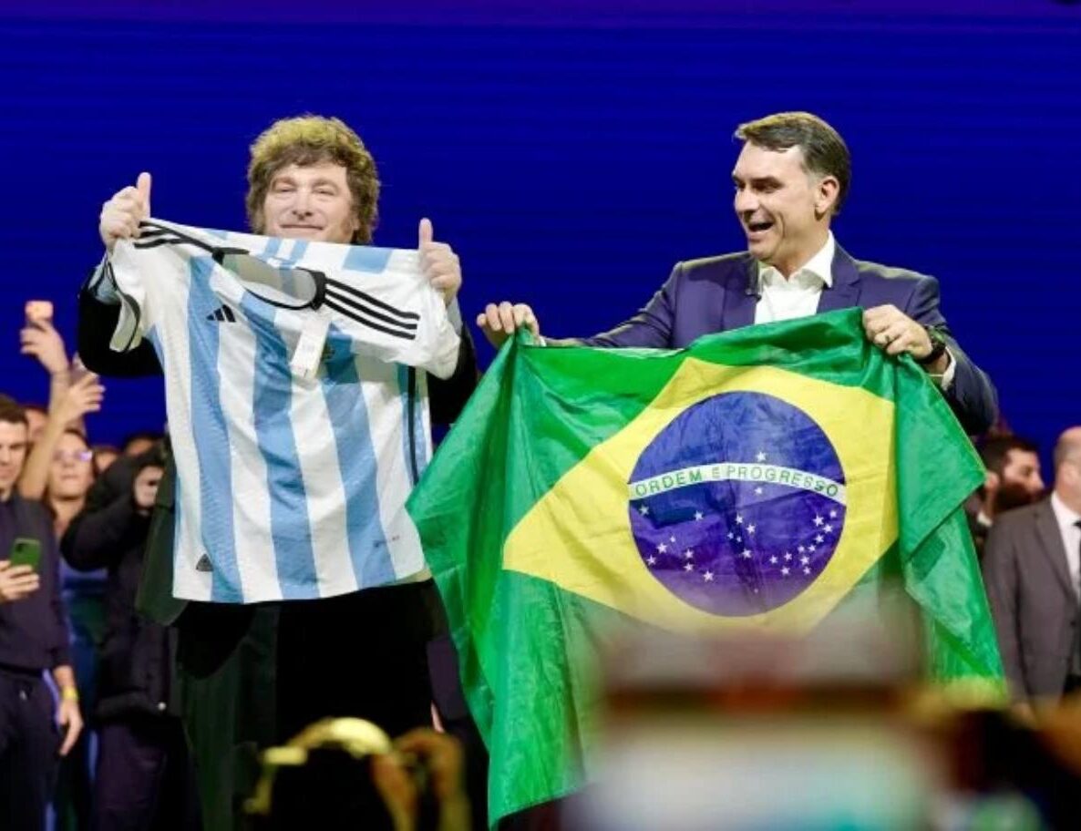 Milei desafió a Lula en Brasil y lo llamó «ladrón y presidiario»