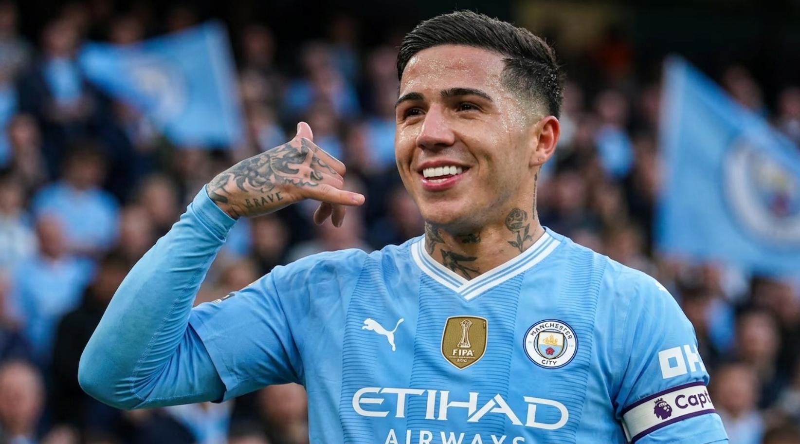 Enzo Fernández es nuevo jugador del Manchester City en una transferencia récord de 170 millones de dólares