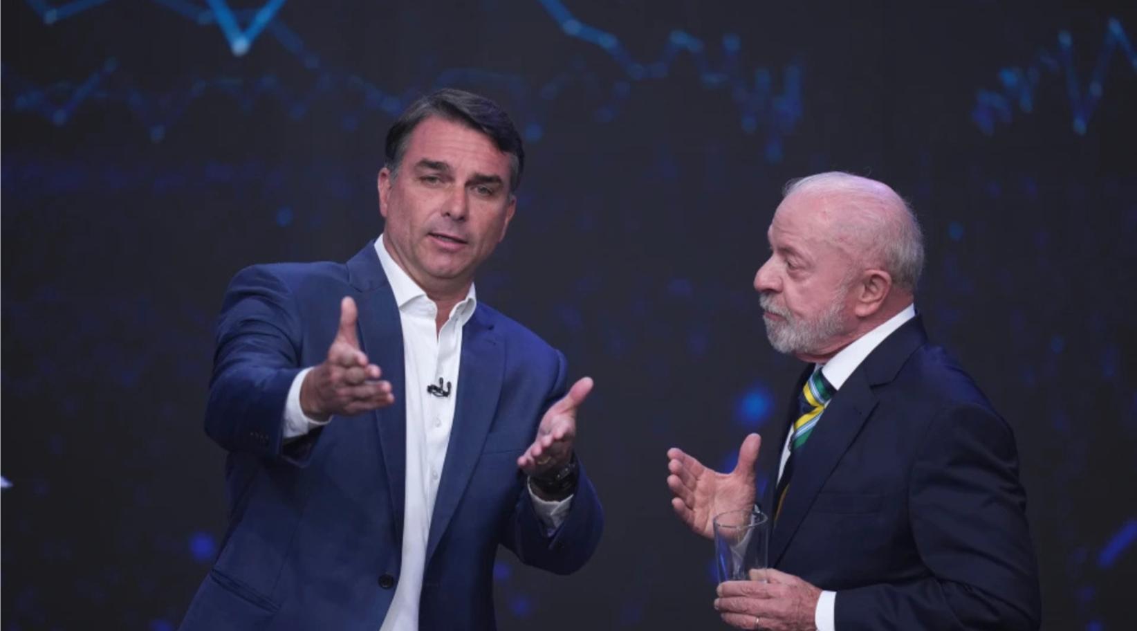 Lula y Flávio Bolsonaro protagonizaron un duro debate a una semana de la segunda vuelta en Brasil